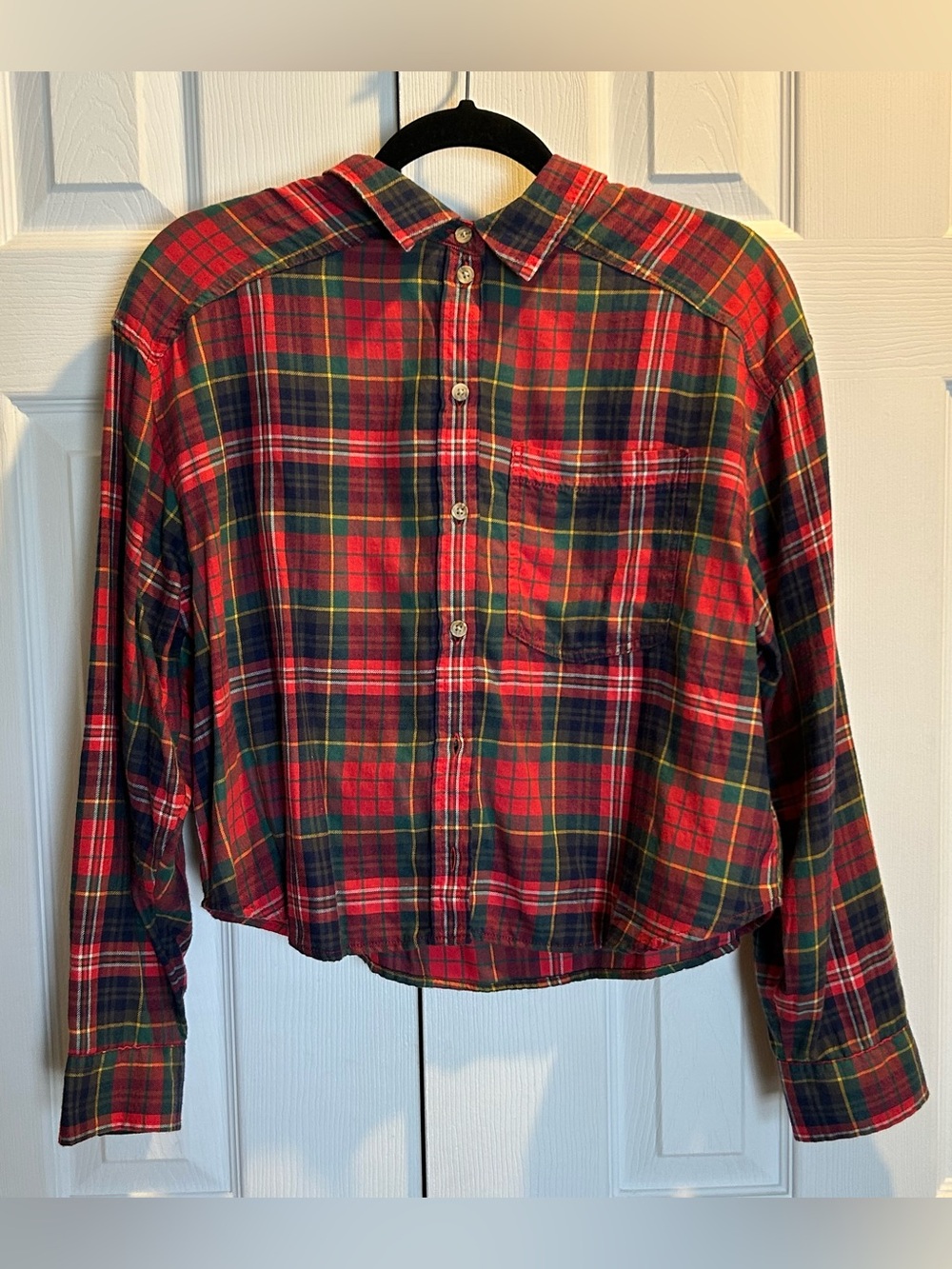 American Eagle Cropped Red Plaid Button-Down Shirt with elbow details - size MED